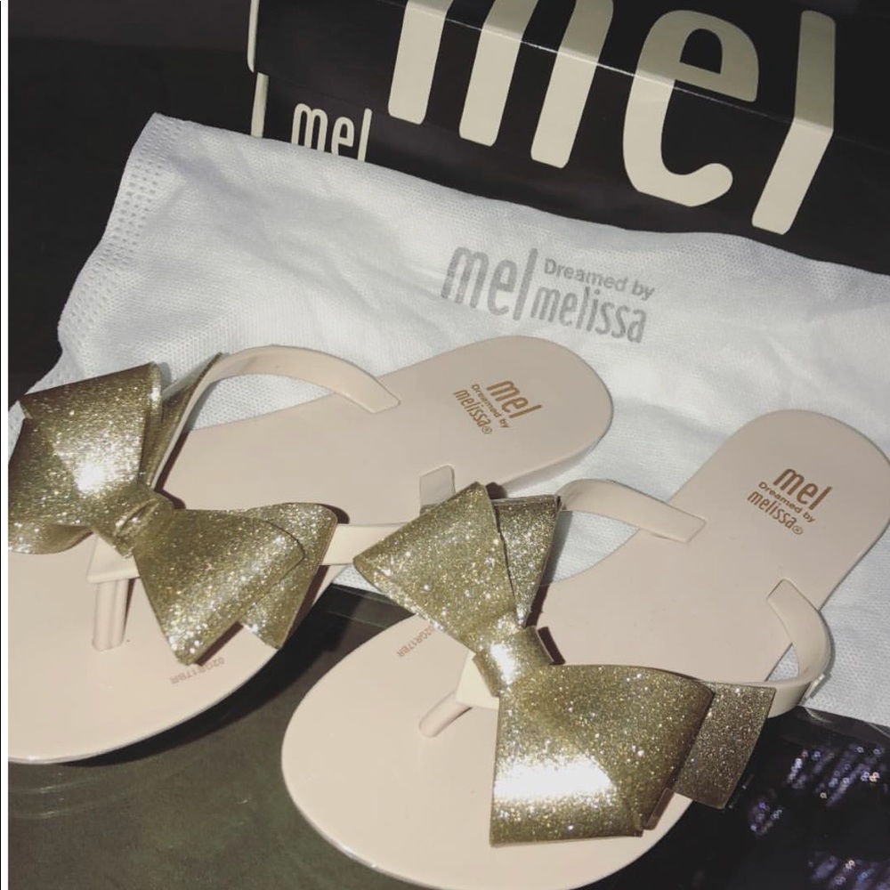 Melissa bow sandals size 3